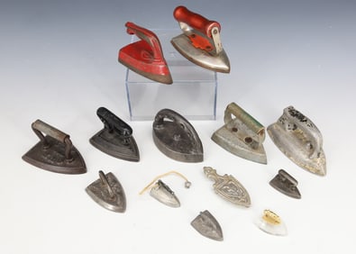 LOT OF MINIATURE SAD IRONS