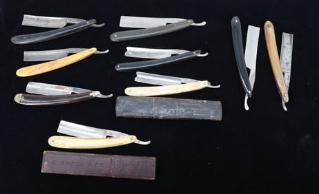LOT OF ANTIQUE STRAIGHT RAZORS