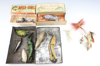 LOT OF VINTAGE FISHING LURES AND FLIES