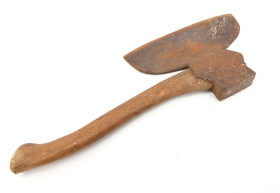 ANTIQUE GOOSEWING AX
