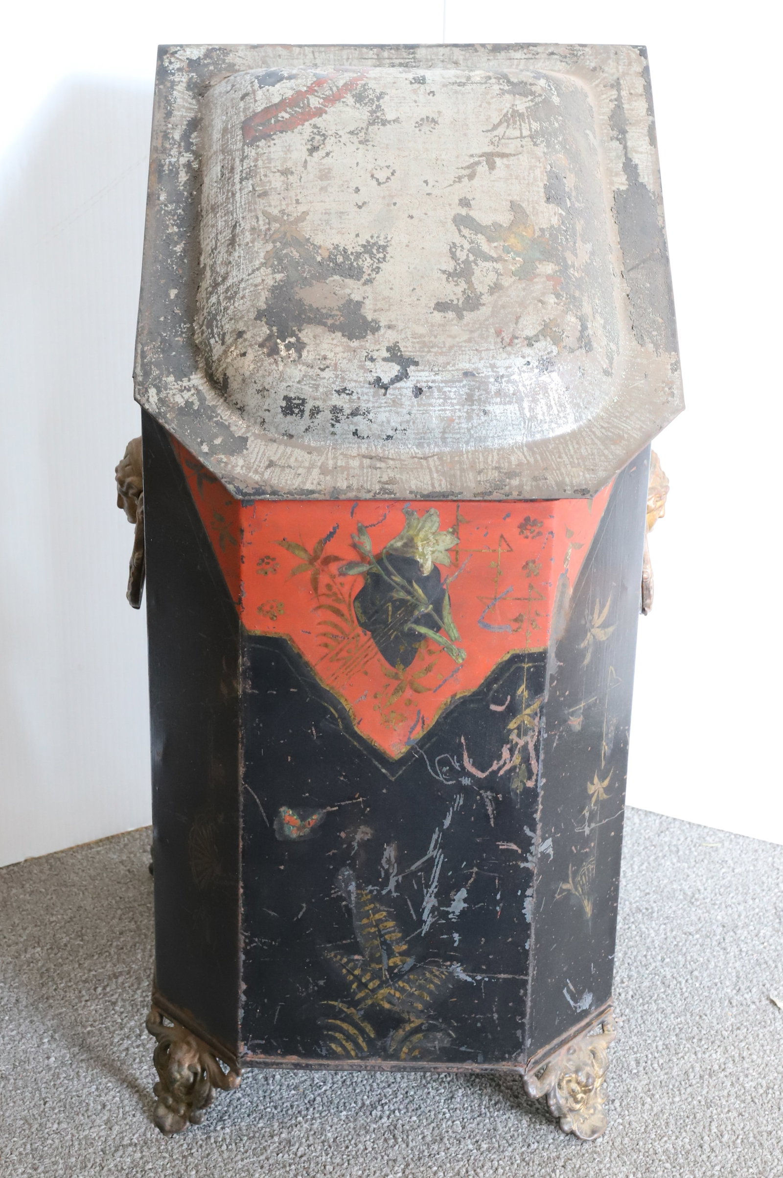 TOLEWARE COAL SCUTTLE - 2