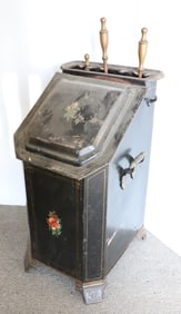 TOLEWARE COAL SCUTTLE