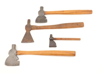 LOT OF SMALL HATCHETS