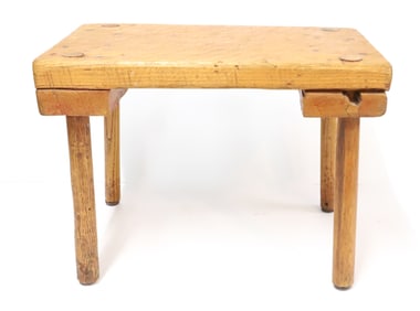 PRIMITIVE WOODEN STOOL