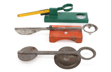 LOT OF (3) VINTAGE EGG SCALES