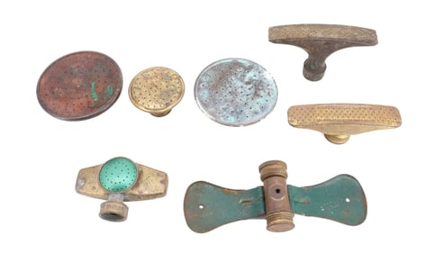 LOT OF VINTAGE HOSE / LAWN SPRINKLERS