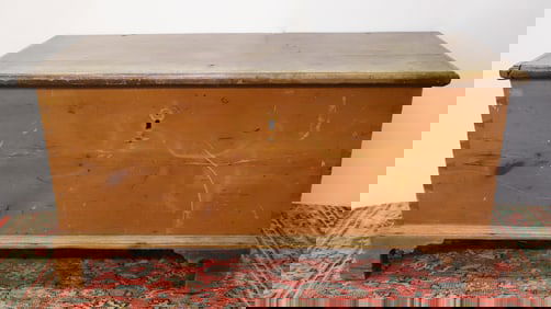 18TH/19TH C. BLANKET CHEST