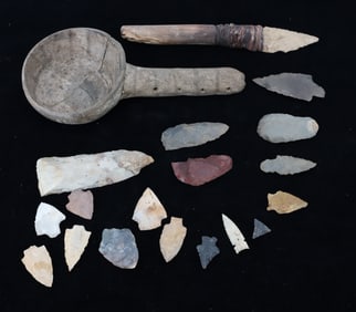 LOT OF STONE ARTIFACTS