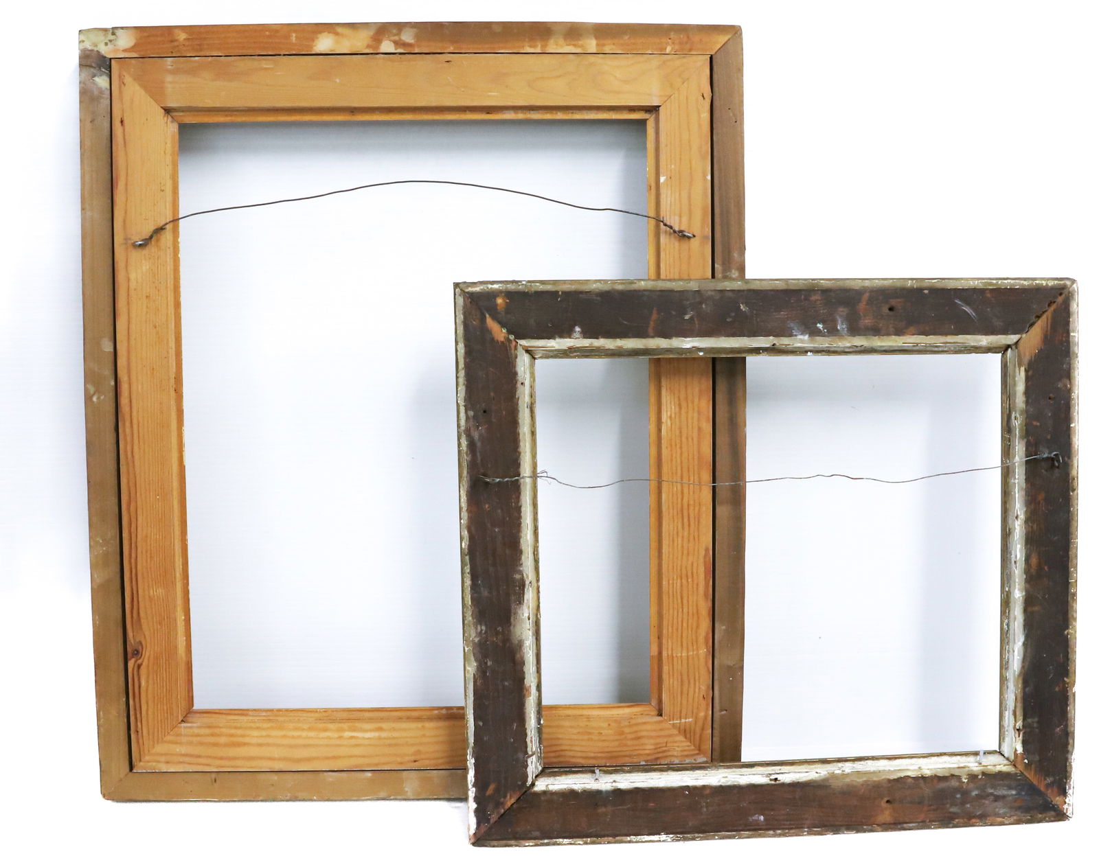 (2) VINTAGE GILT FRAMES - 6