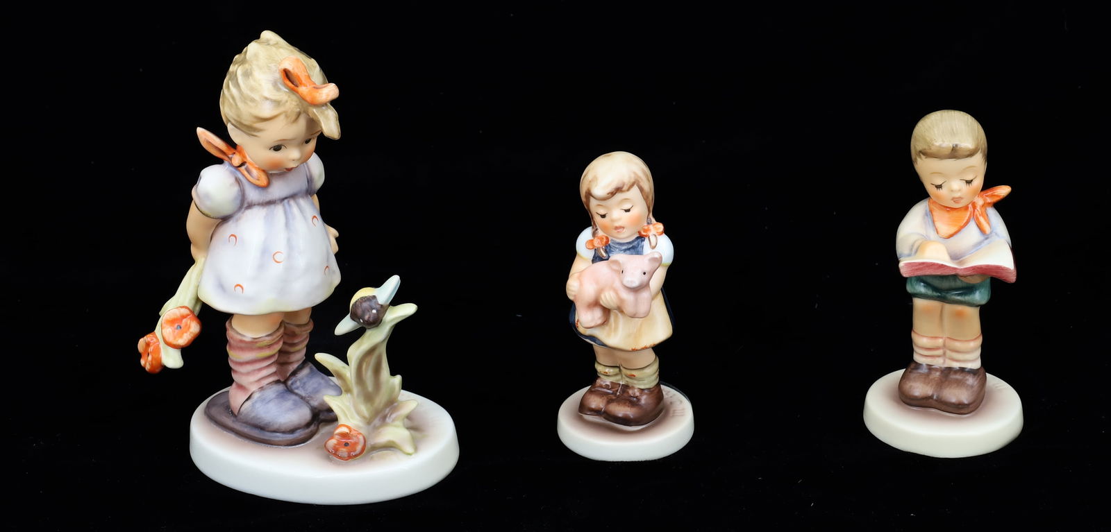 GOEBEL HUMMEL FIGURINES (1 of 4)