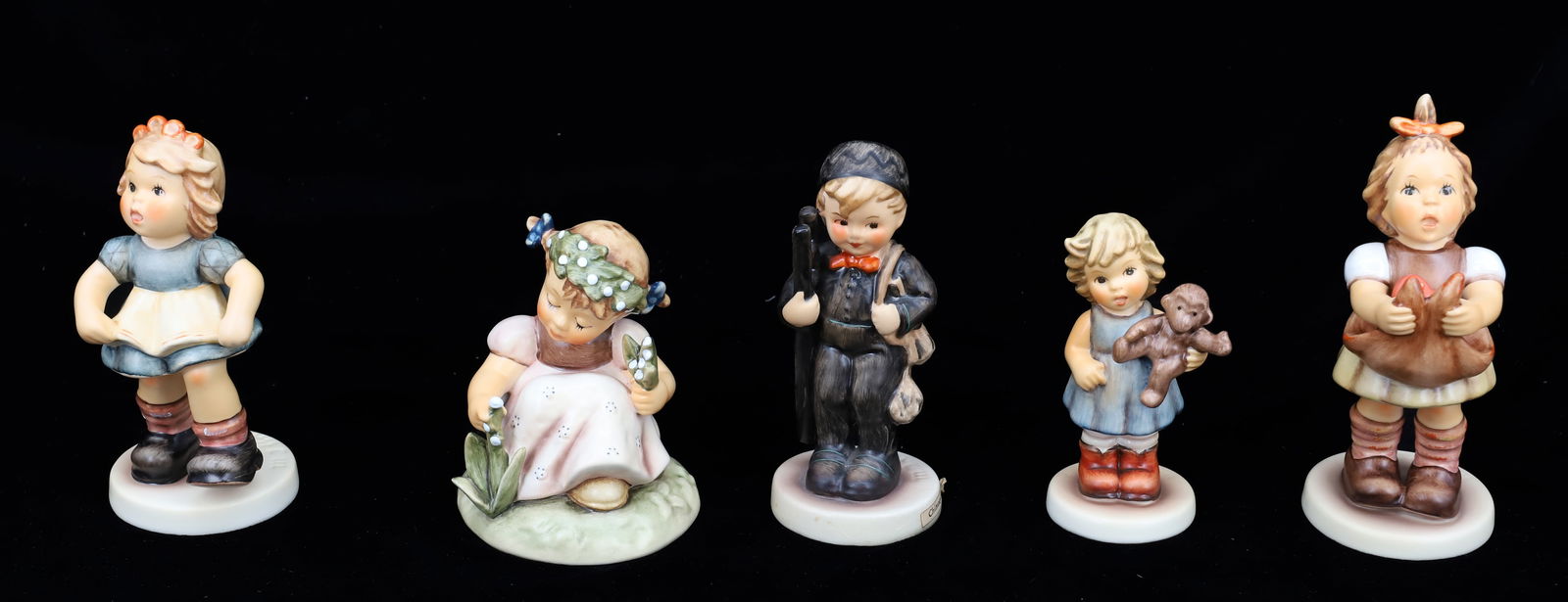 GOEBEL HUMMEL FIGURINES (1 of 5)