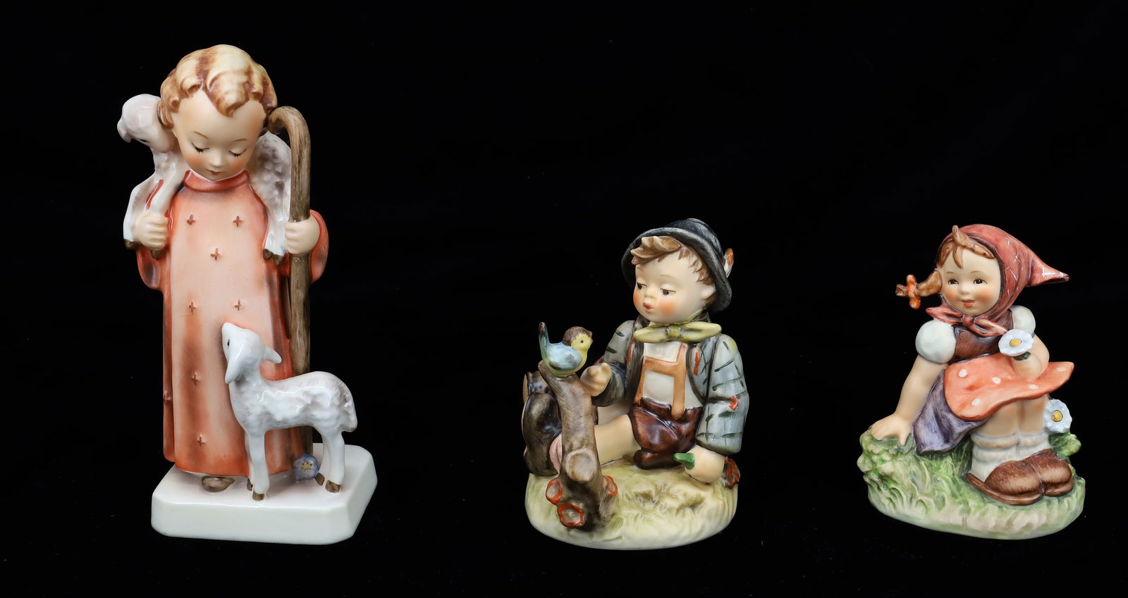 GOEBEL HUMMEL FIGURINES (1 of 5)