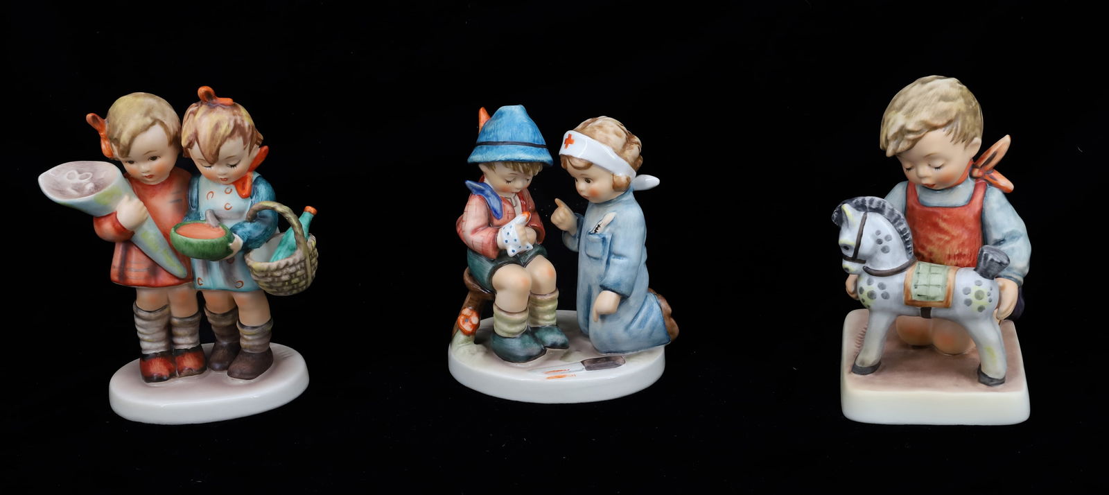 GOEBEL HUMMEL FIGURINES (1 of 5)