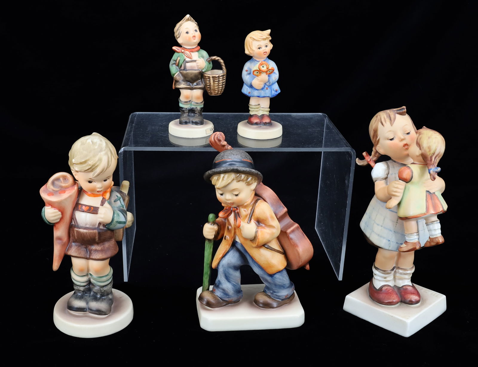 GOEBEL HUMMEL FIGURINES (1 of 4)