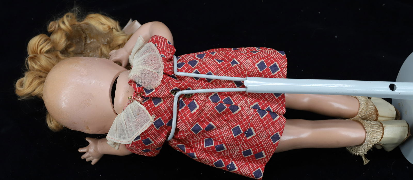 (2) COMPOSITION DOLLS - 9