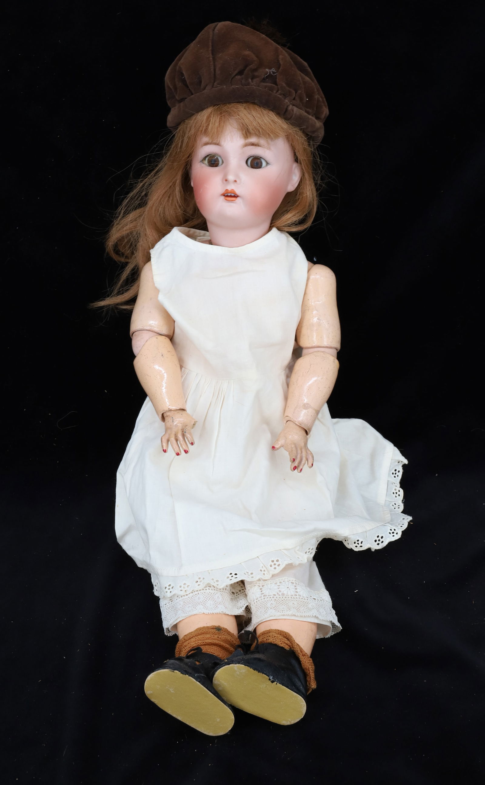 SIMON & HALBIG PORCELAIN HEAD DOLL: OPEN MOUTH , PIERCED EARS, JOINTED COMPOSITION BODY 21" PLEASE READ CAREFULLY - Terms for Purchasing and Shipping of Auction Items. Please read carefully before bidding. Hartzell’s Auction