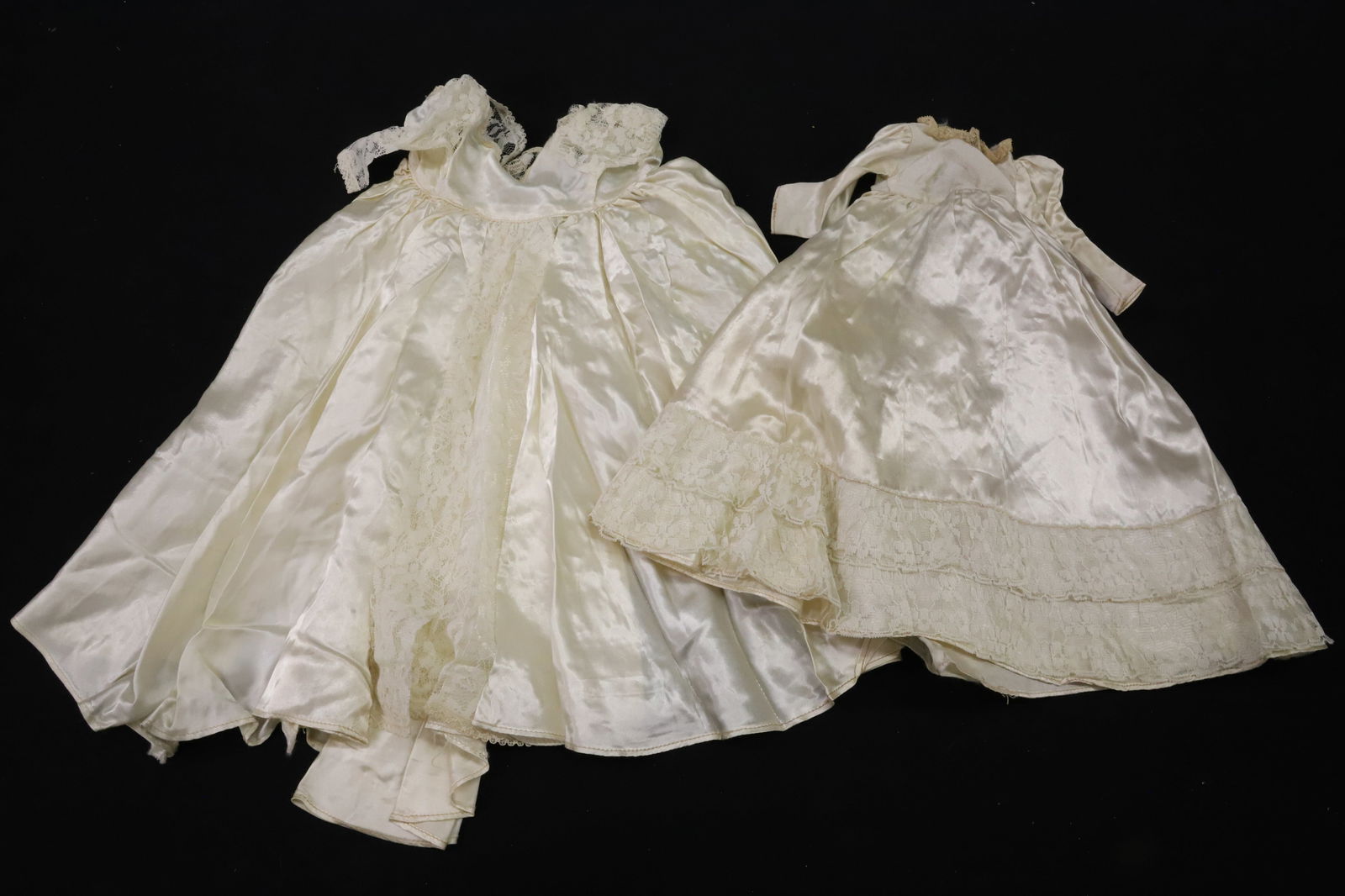 (8) ANTIQUE INFANT/DOLL SLIPS,NIGHTIES (1 of 4)