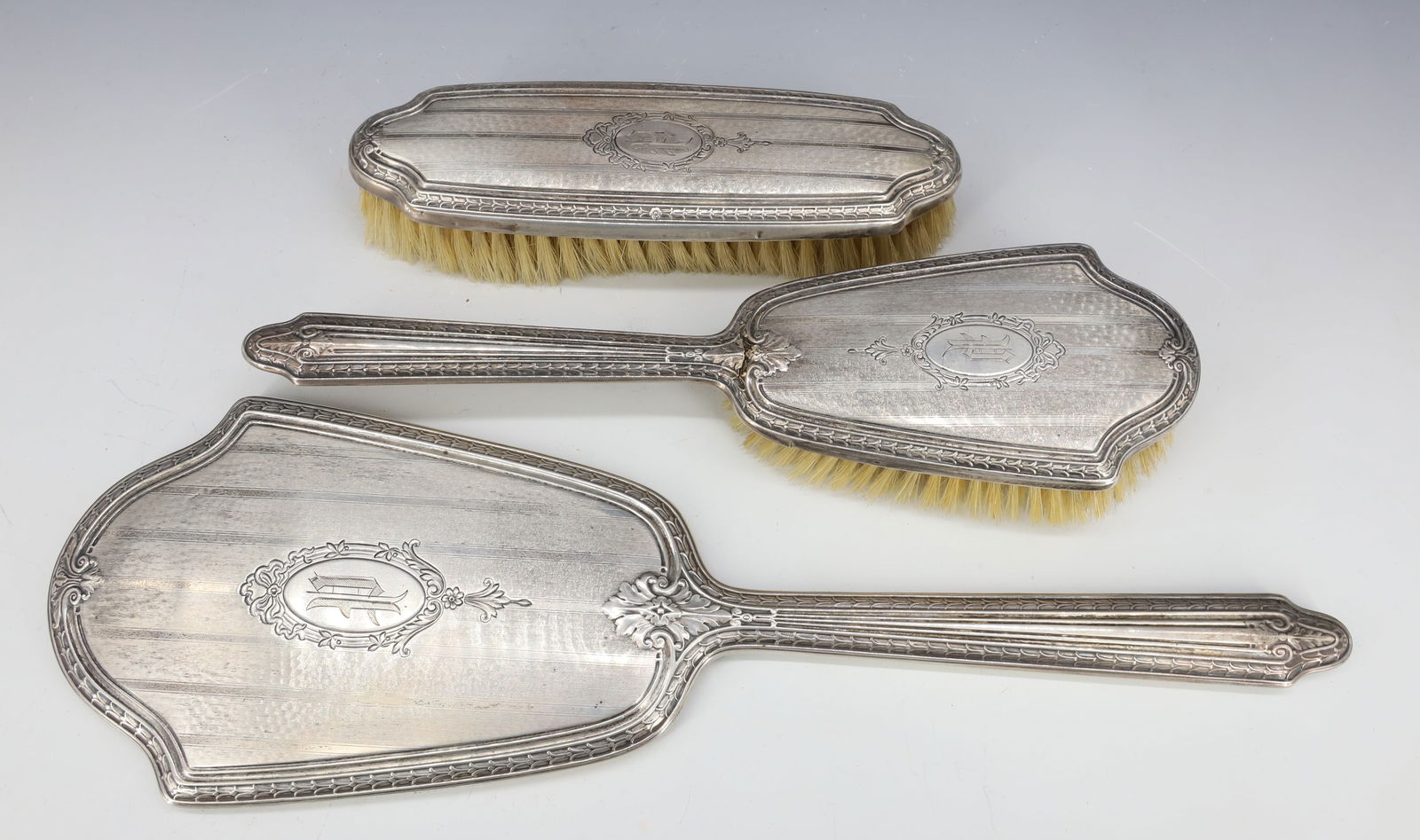 (2) STERLING SILVER HAND MIRROR/BRUSH (1 of 4)