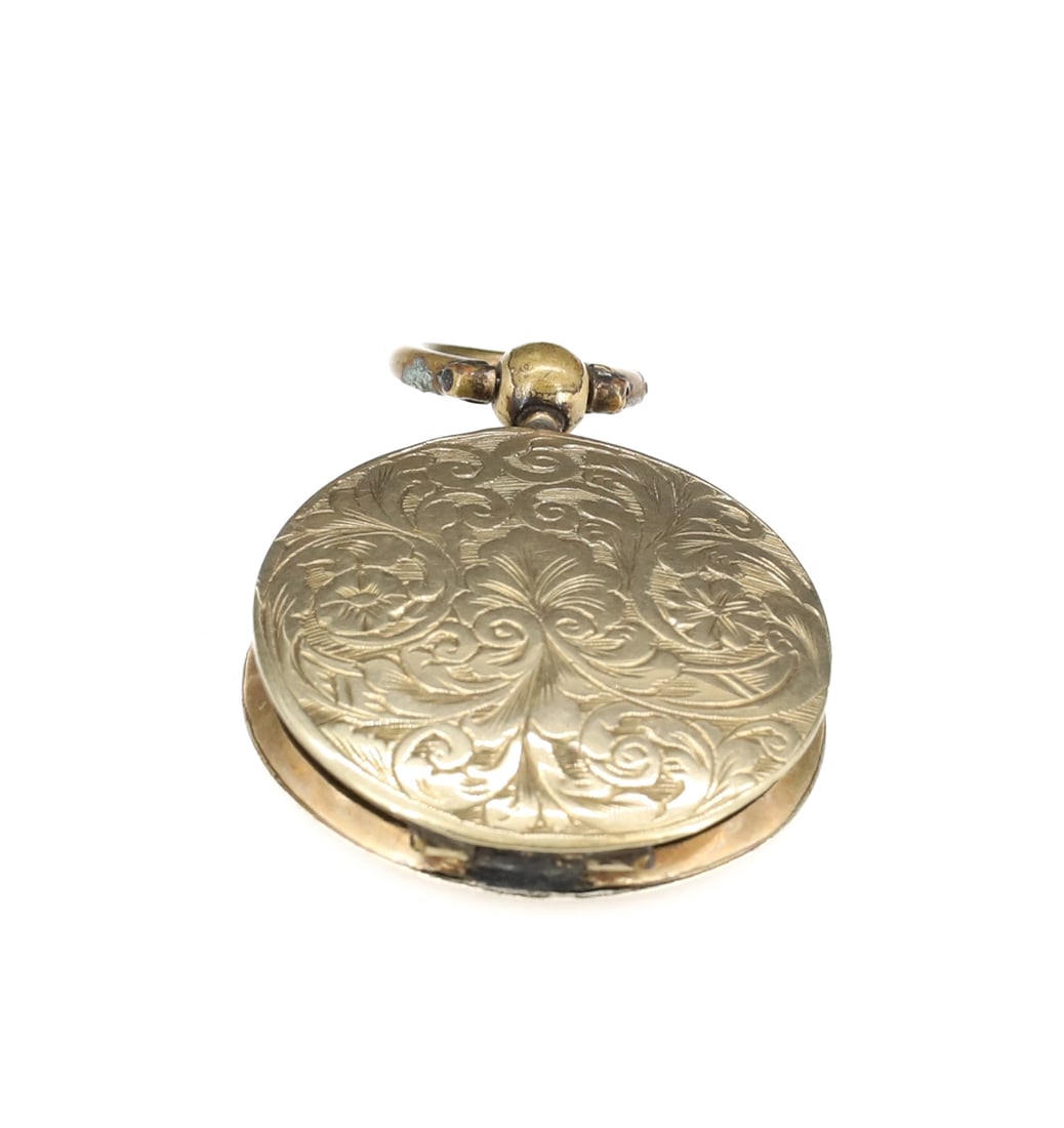 VICTORIAN GOLD HAIR LOCKET (1 of 3)