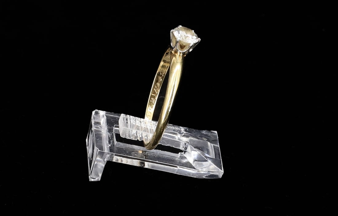 14K DIAMOND RING - 2