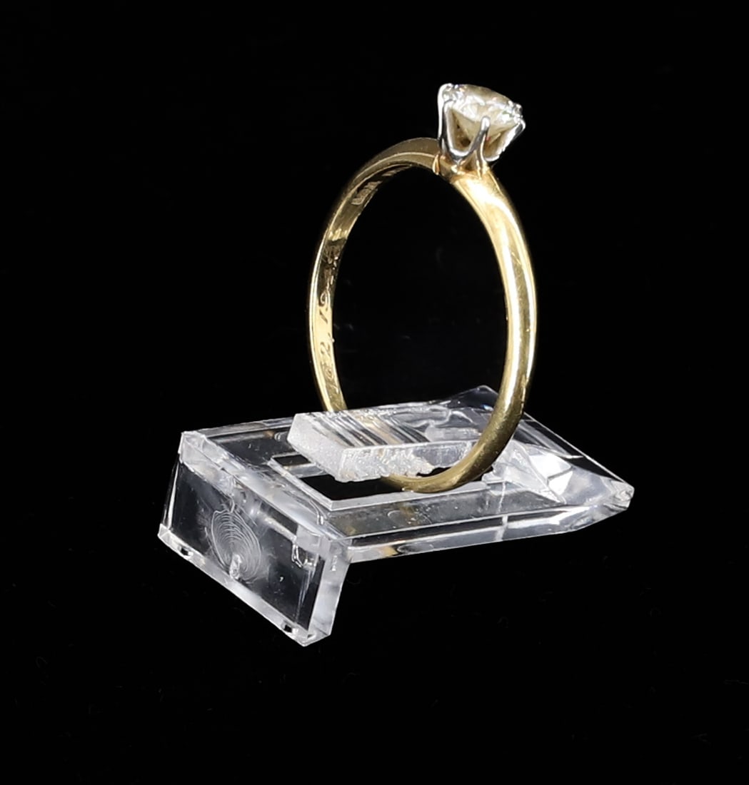 14K DIAMOND RING - 3