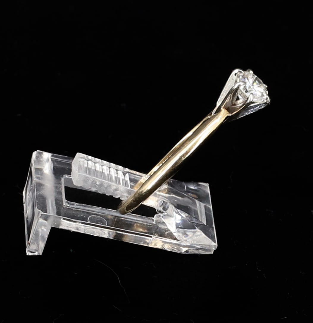 14K DIAMOND RING - 2