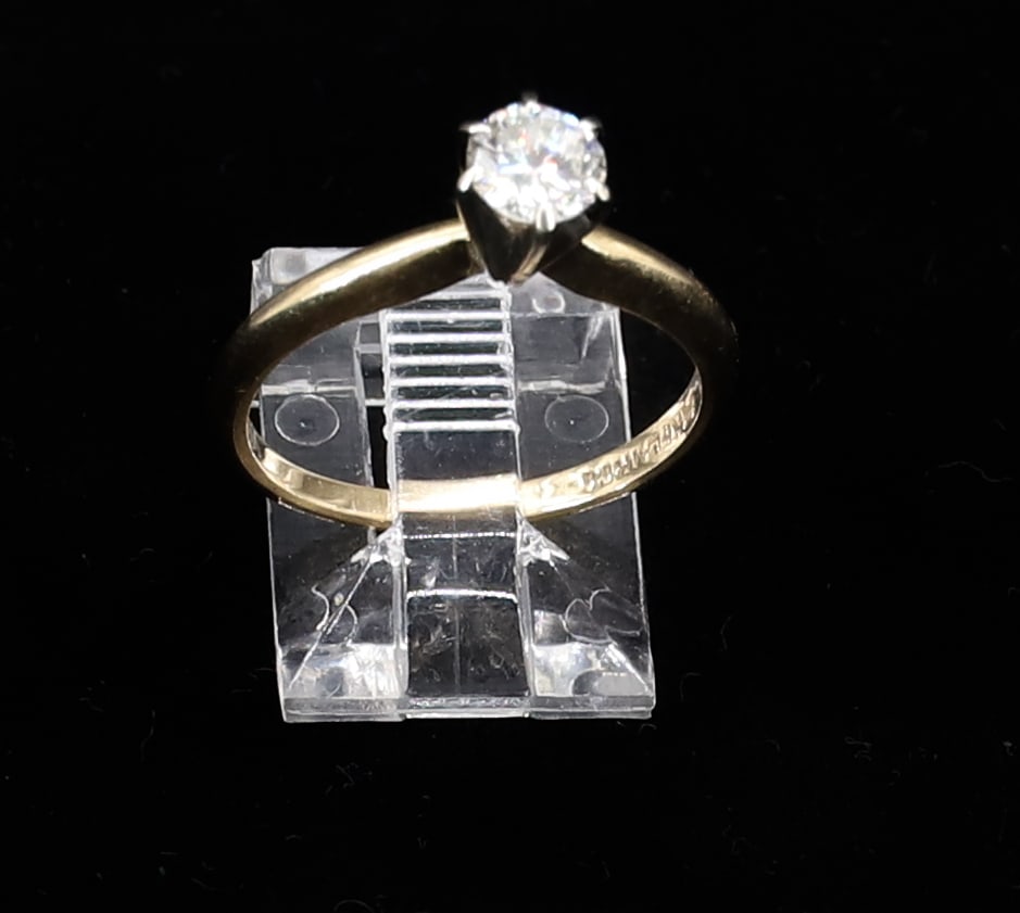 14K DIAMOND RING - 6
