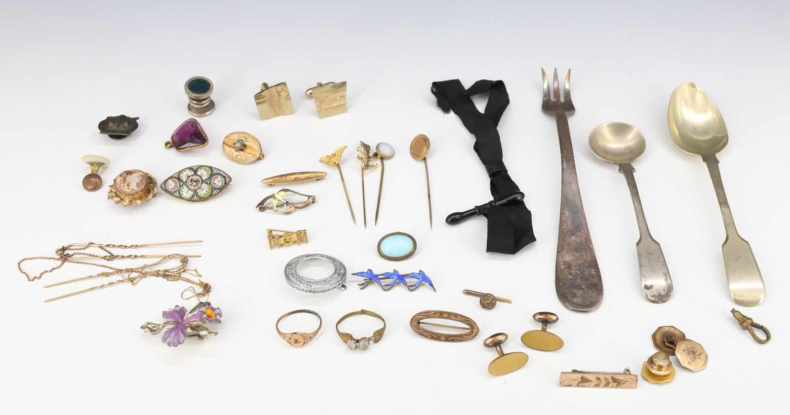 VICTORIAN JEWELRY LOT (1 of 6)