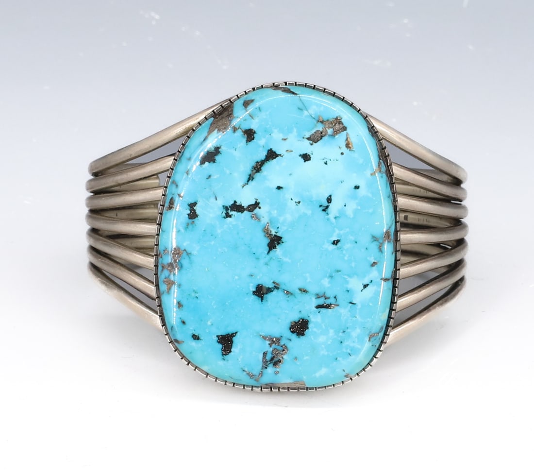 STERLING SILVER NATIVE AMERICAN TURQUOISE CUFF (1 of 5)