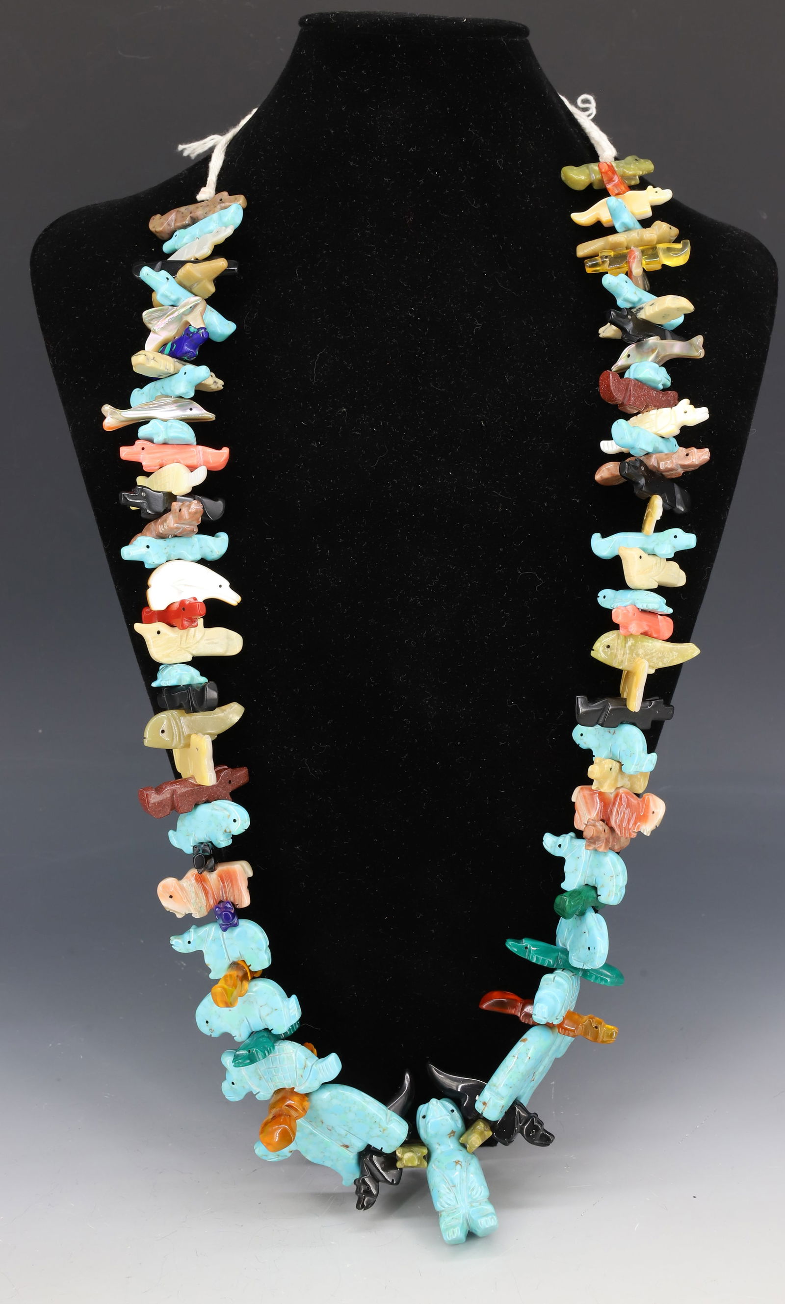 NATIVE AMERICAN ANIMAL FETISH NECKLACE (1 of 8)