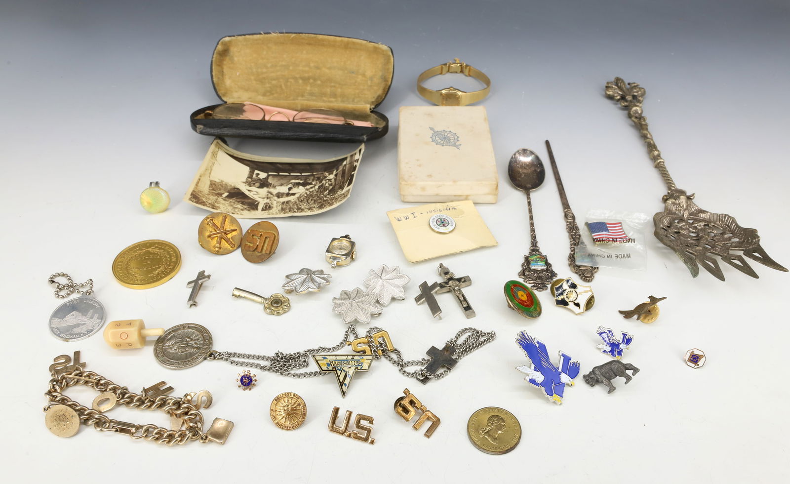 MILITARY MEDALS,MISCELLANEOUS LOT (1 of 5)