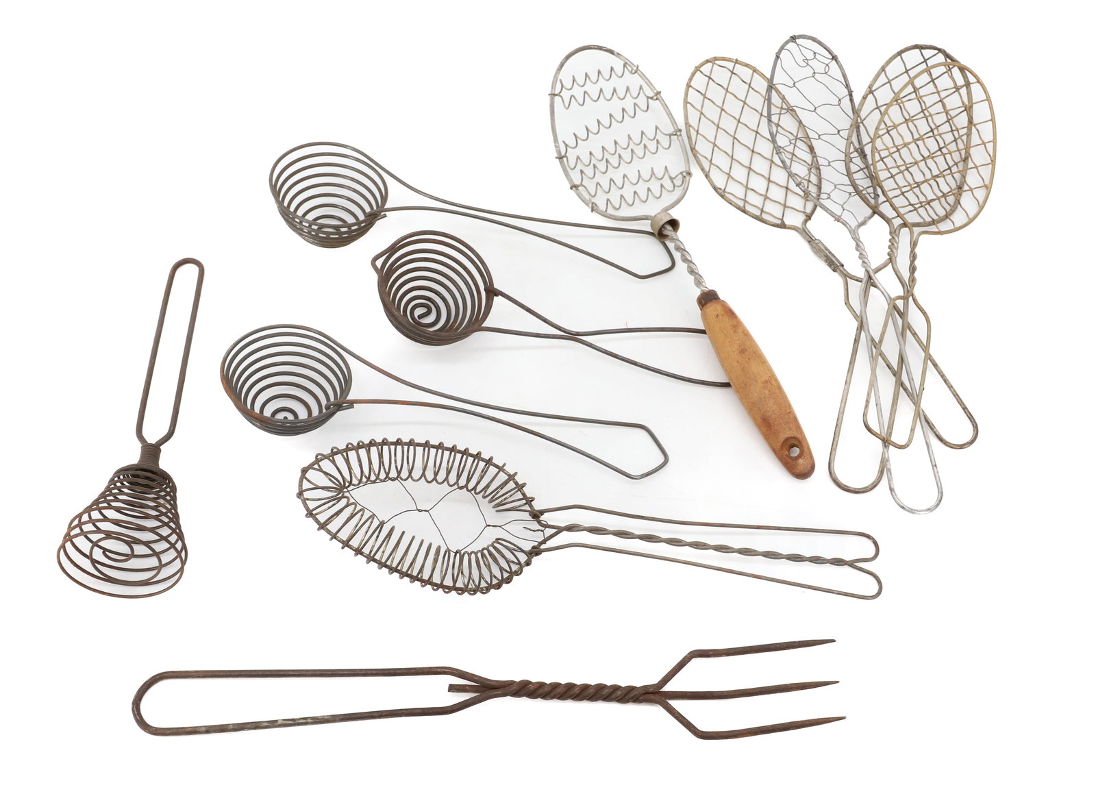 LOT OF VINTAGE KITCHEN UTENSILS (1 of 3)