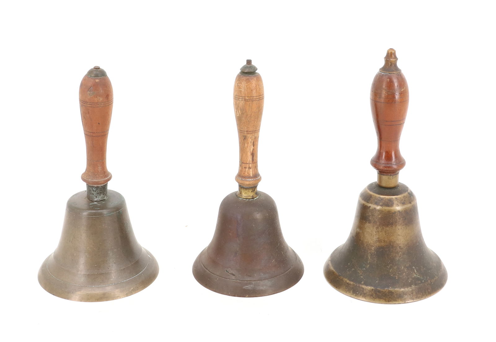 LOT OF BRASS BELLS (1 of 3)