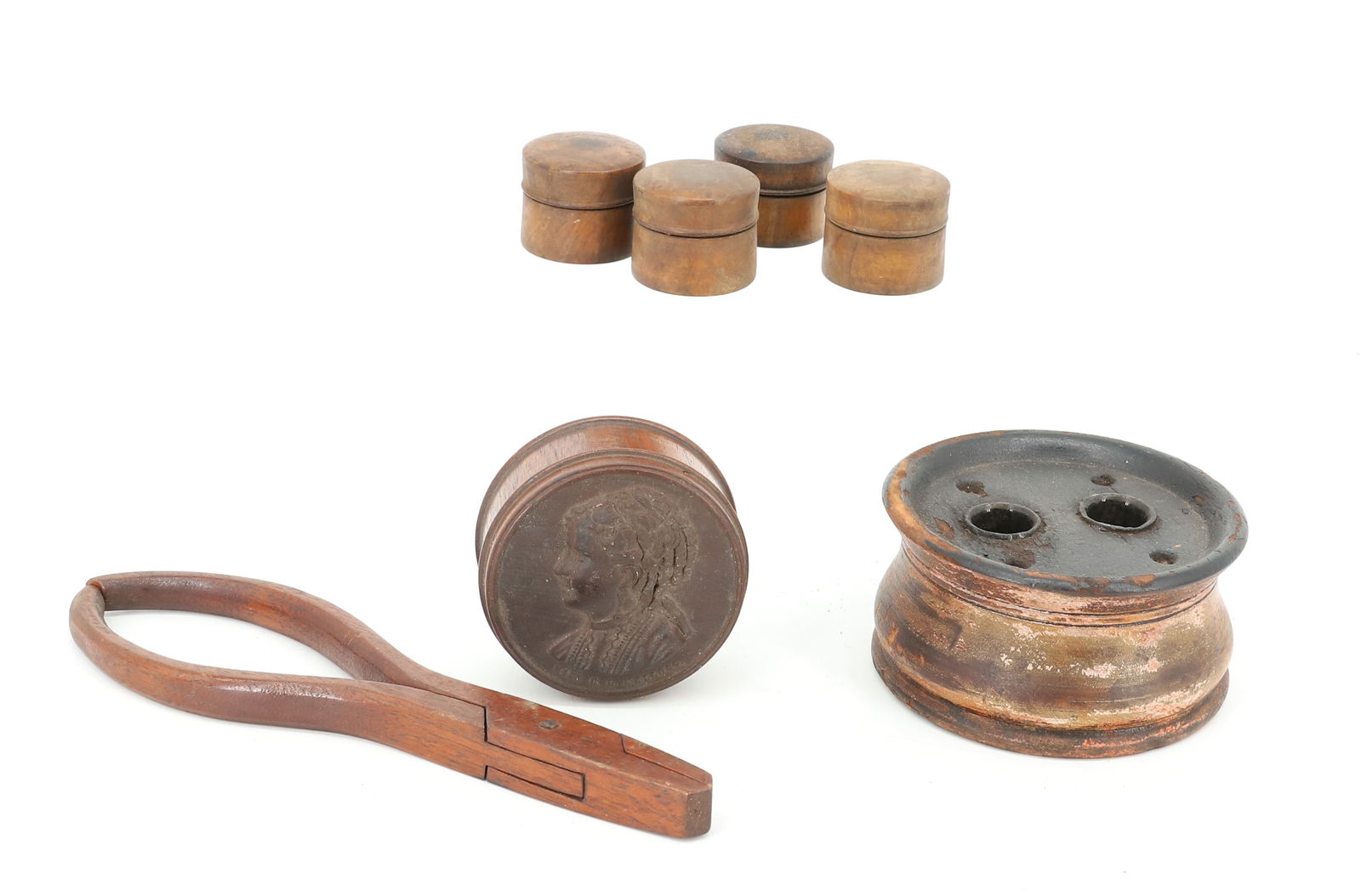 LOT OF ANTIQUE WOODENWARE (1 of 5)