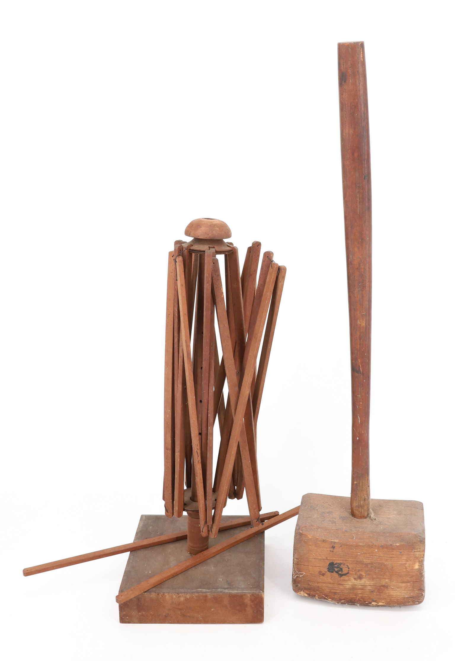 ANTIQUE WOODEN SWIFT AND MALLET (1 of 2)