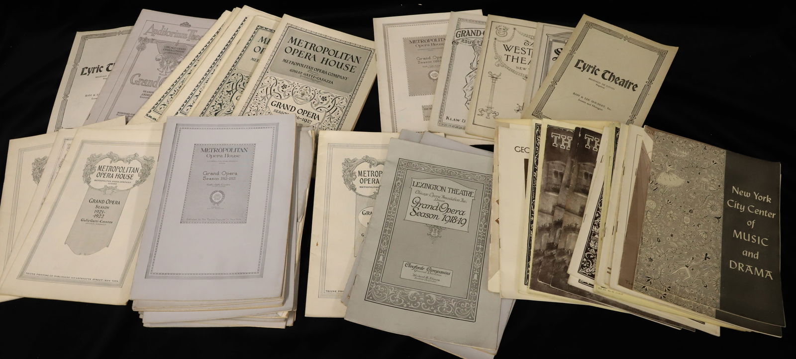 LOT OF THEATRE PLAYBILLS, PROGRAMS: LARGE VARIETY OF THEATRES. INCLUDING: "METROPOLITAN OPERA HOUSE", PLEASE READ CAREFULLY - SINCE THIS IS A COIN SALE PLEASE NOTE. ITEMS MUST BE PAID FOR THROUGH LIVE AUCTIONEERS OR WITH CASH OR CHECK I
