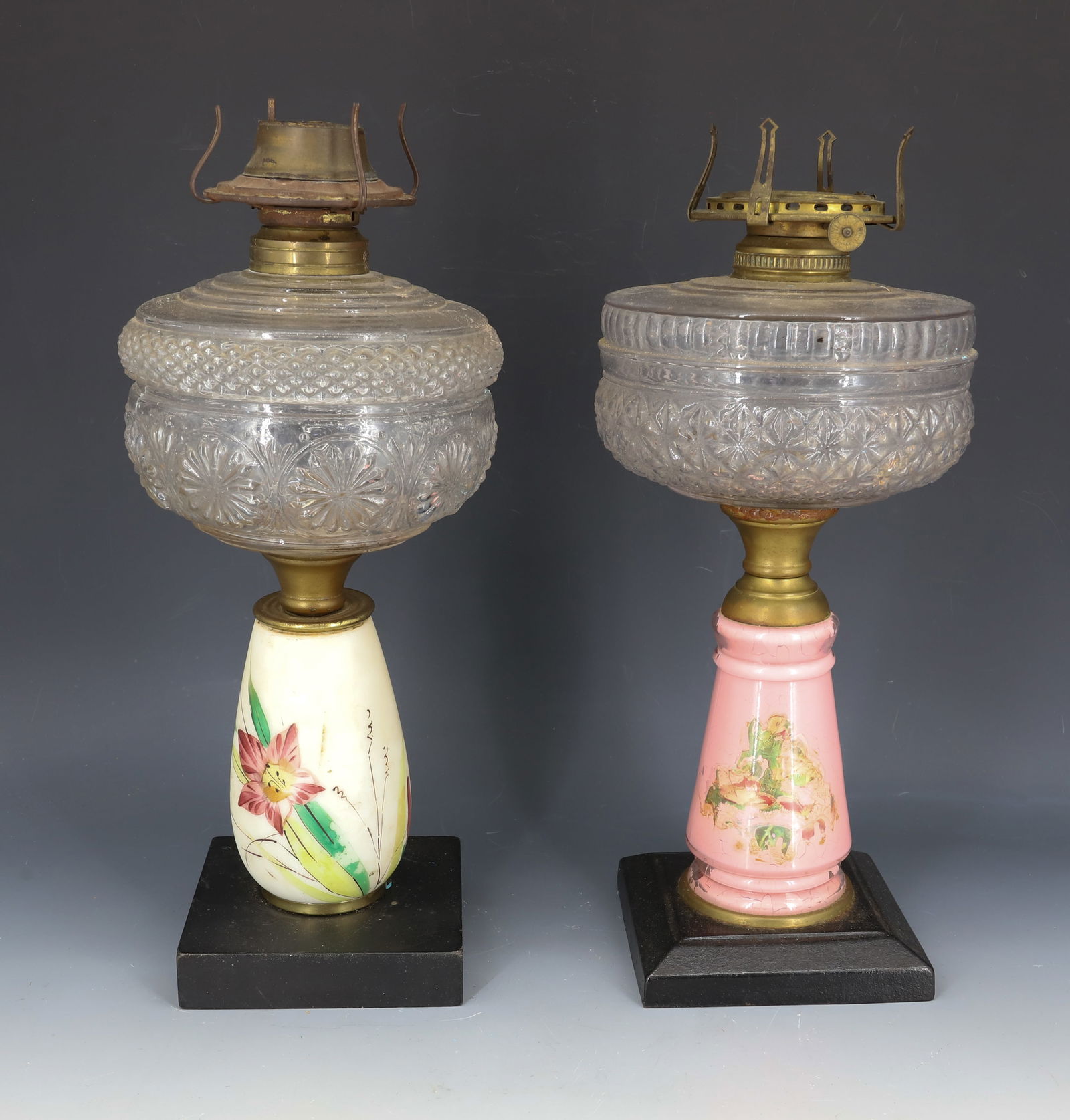 (2) FLORAL BASE PEDESTAL KEROSENE LIGHTS (1 of 6)