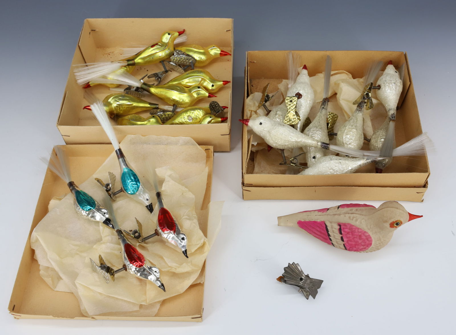 LOT OF WEST GERMANY BIRD ORNAMENTS (1 of 5)