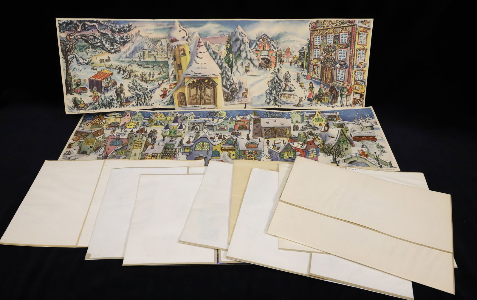 LOT OF VINTAGE ADVENT CALENDARS (1 of 8)