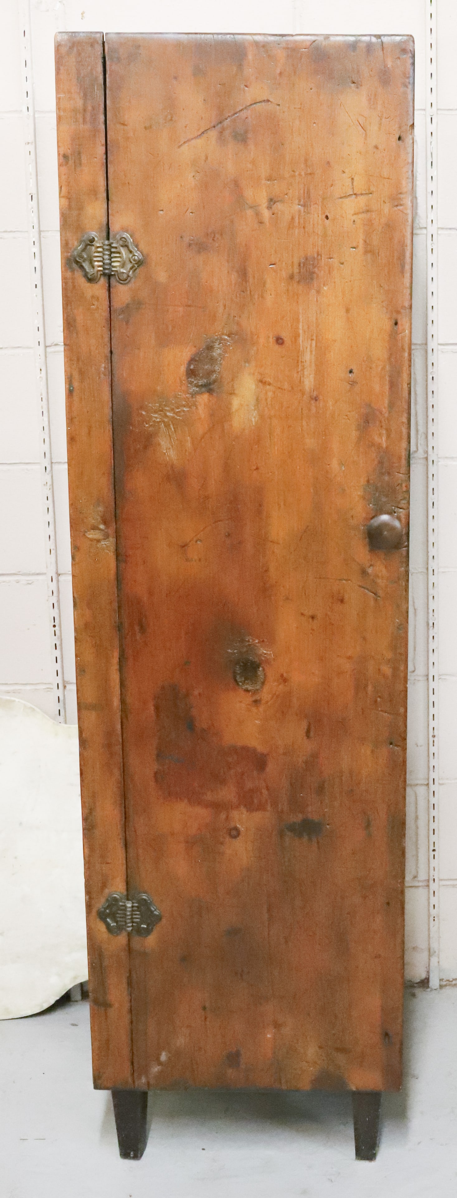 19TH C. CHIMNEY CUPBOARD (1 of 6)