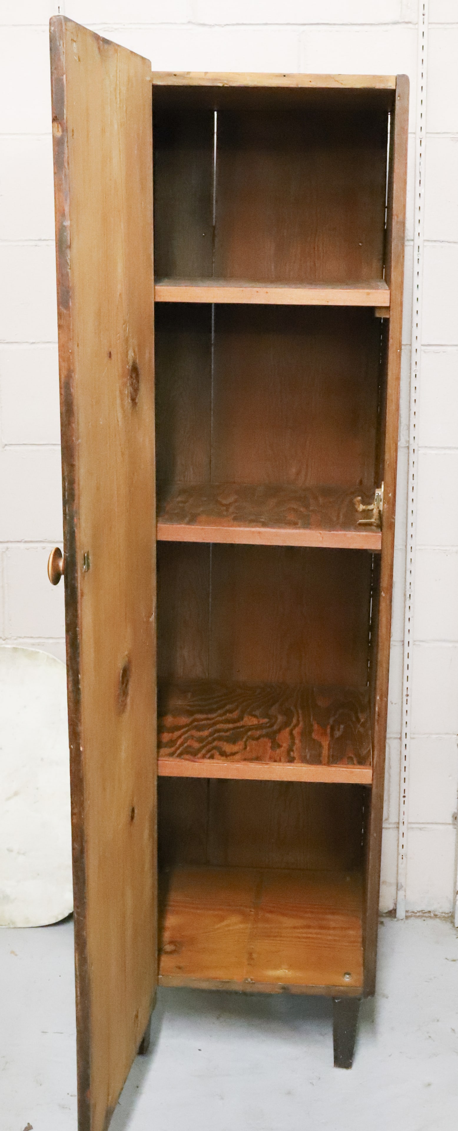 19TH C. CHIMNEY CUPBOARD - 2