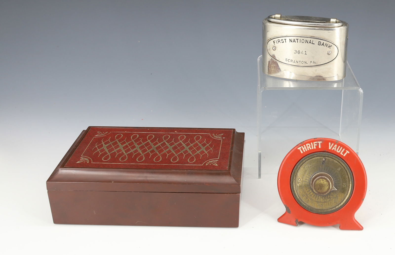 VARIETY OF VINTAGE BANKS (1 of 5)