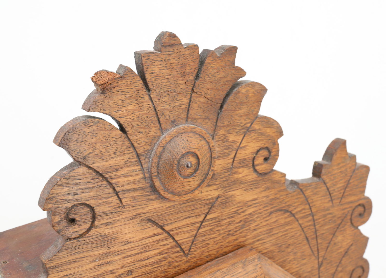 VICTORIAN OAK GINGERBREAD CLOCK - 5