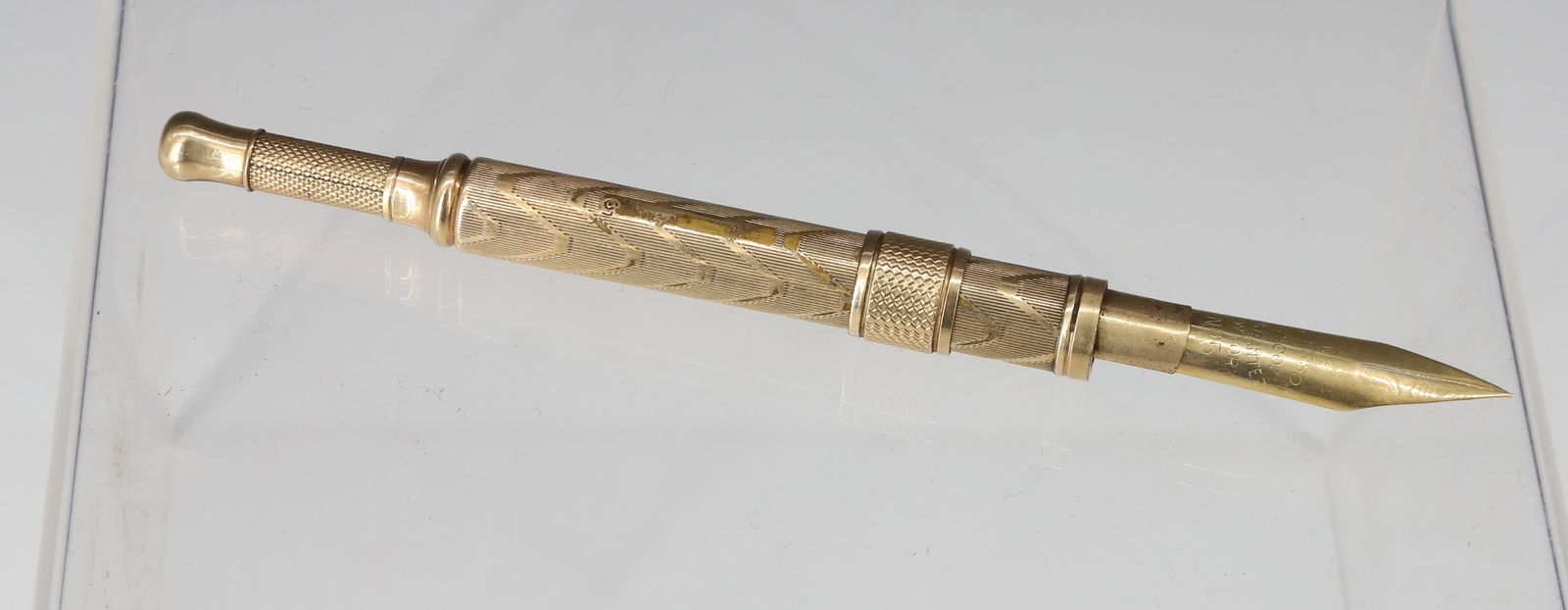 VICTORIAN GOLD FILLED DIP PEN GOLD NIB (1 of 2)