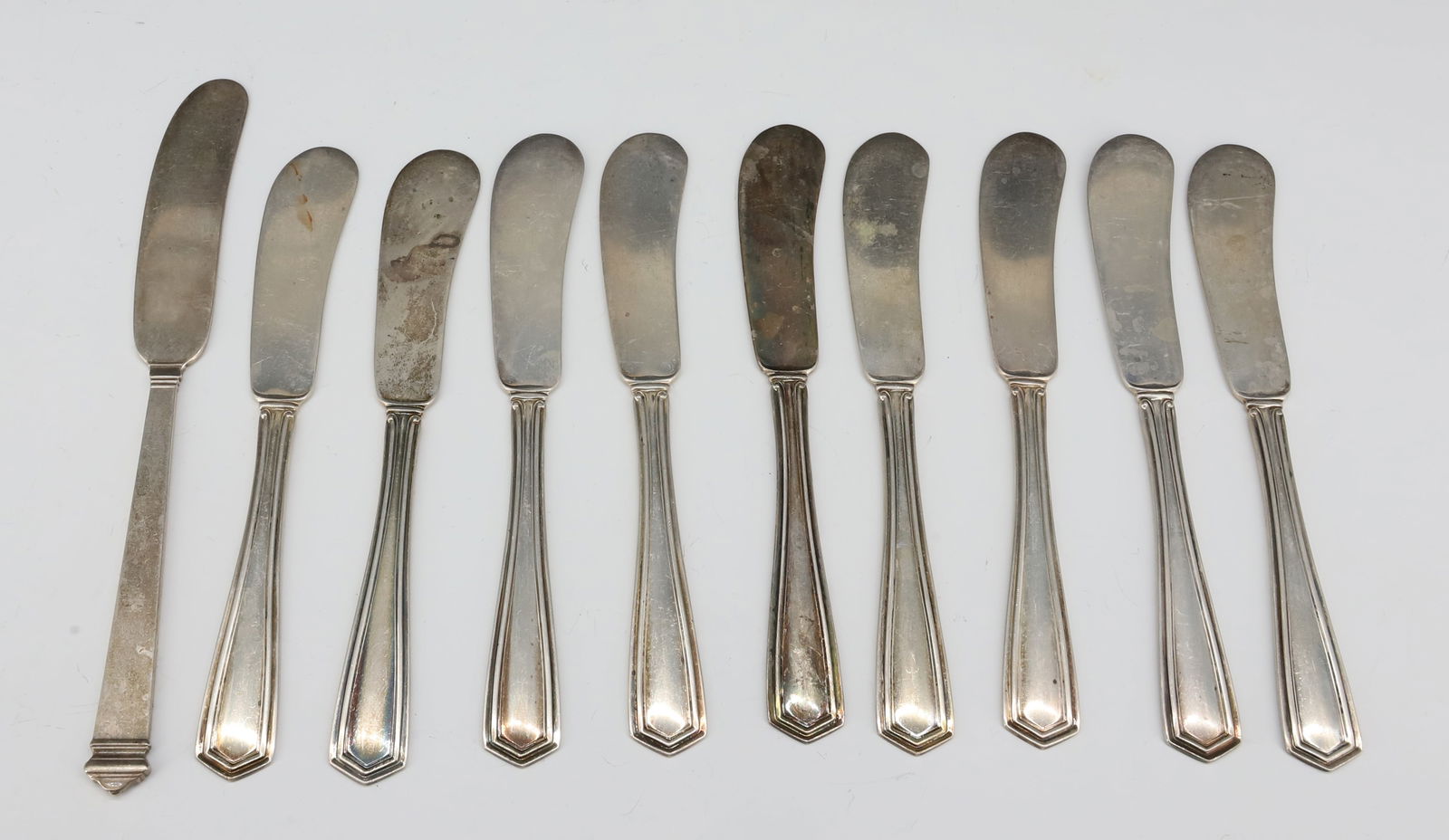 (10) STERLING SILVER BUTTER KNIVES (1 of 4)