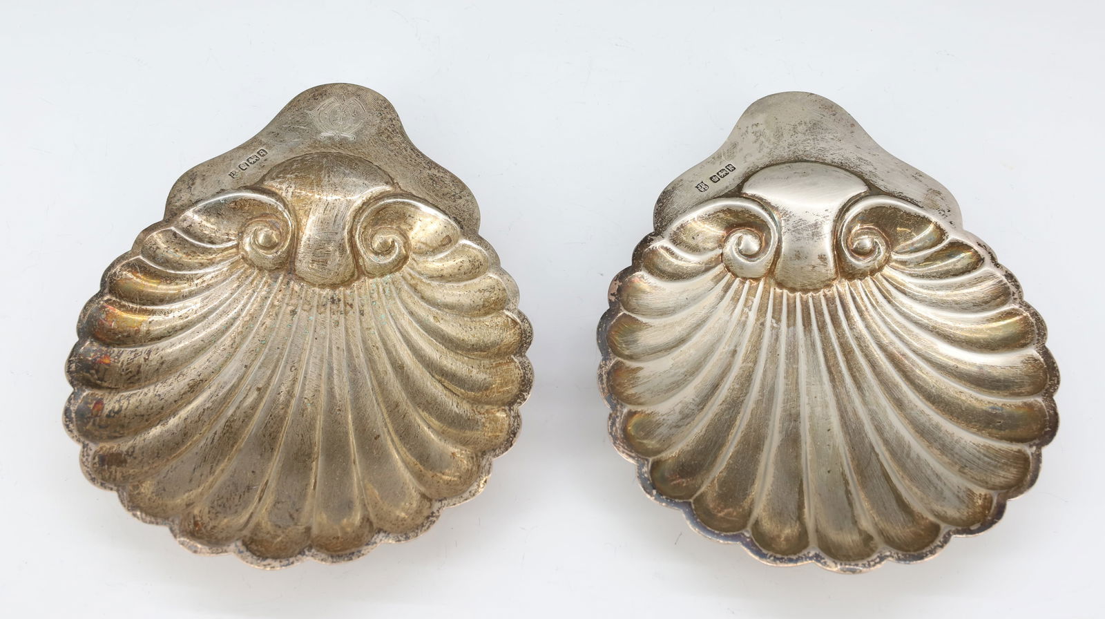 (2) STERLING SILVER BRITISH SHELL BOWLS (1 of 2)