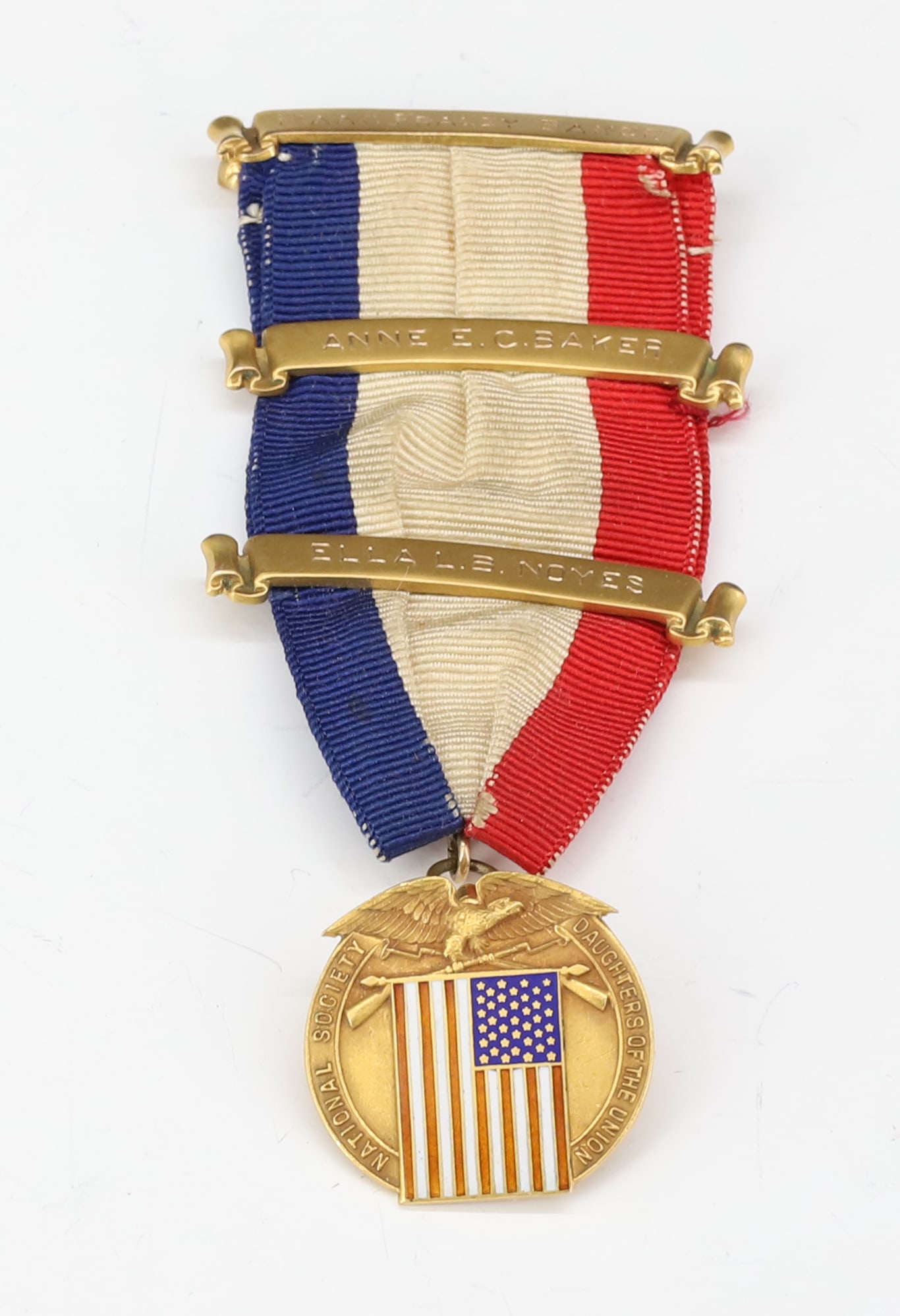 14K NATIONAL DAUGHTERS OF THE UNION SOCIETY (1 of 3)