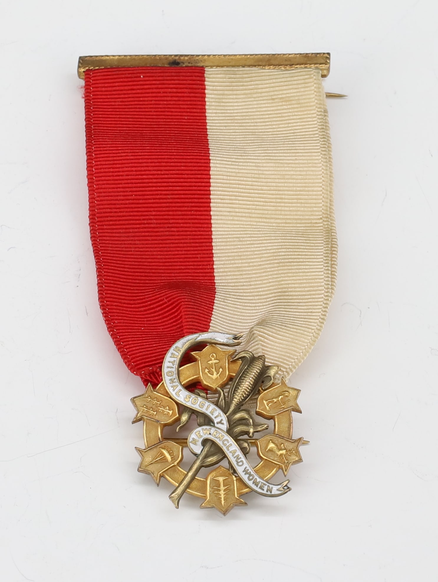 ORDER OF NATIONAL SOCIETY NEW ENGLAND WOMEN: ENAMEL ON METAL 3" PLEASE READ CAREFULLY - SINCE THIS IS A JEWELRY AND COIN SALE PLEASE NOTE. ITEMS MUST BE PAID FOR THROUGH LIVE AUCTIONEERS OR WITH CASH OR CHECK IN PERSON - Terms for