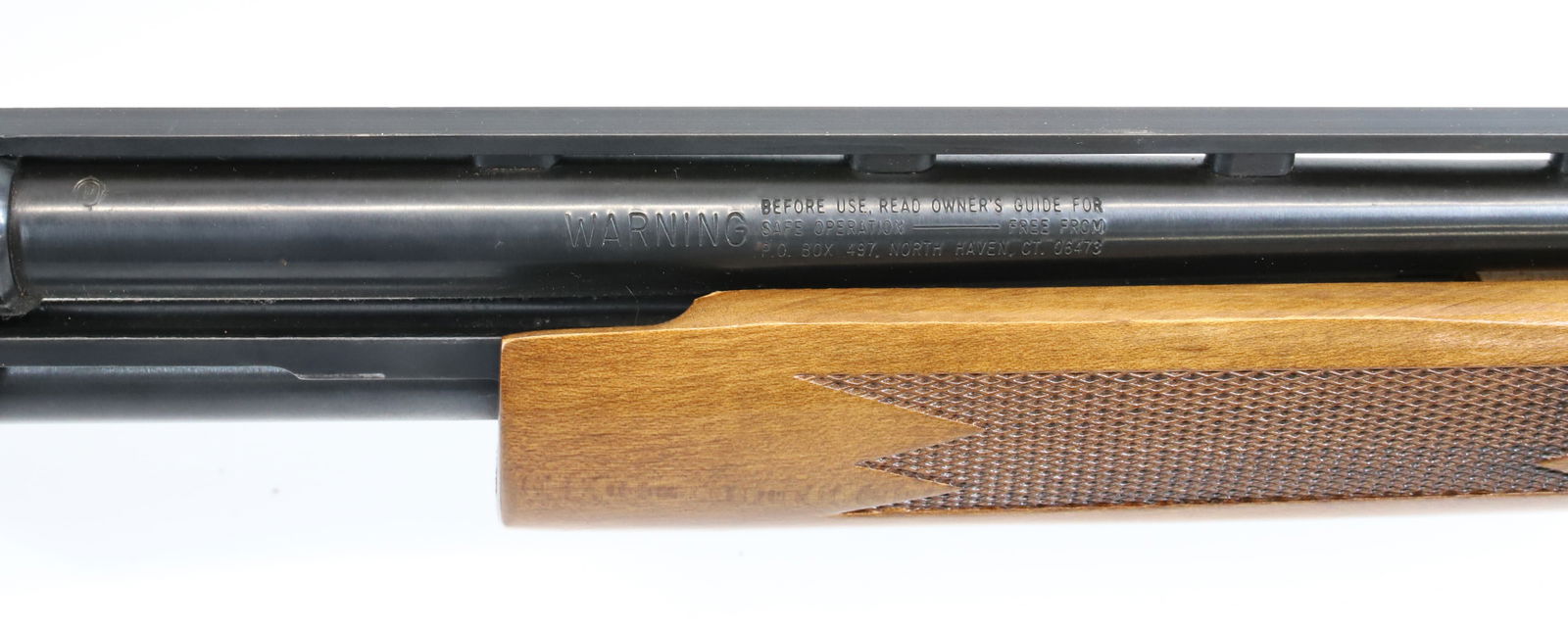 MOSSBERG MODEL 500 E PUMP SHOTGUN - 5