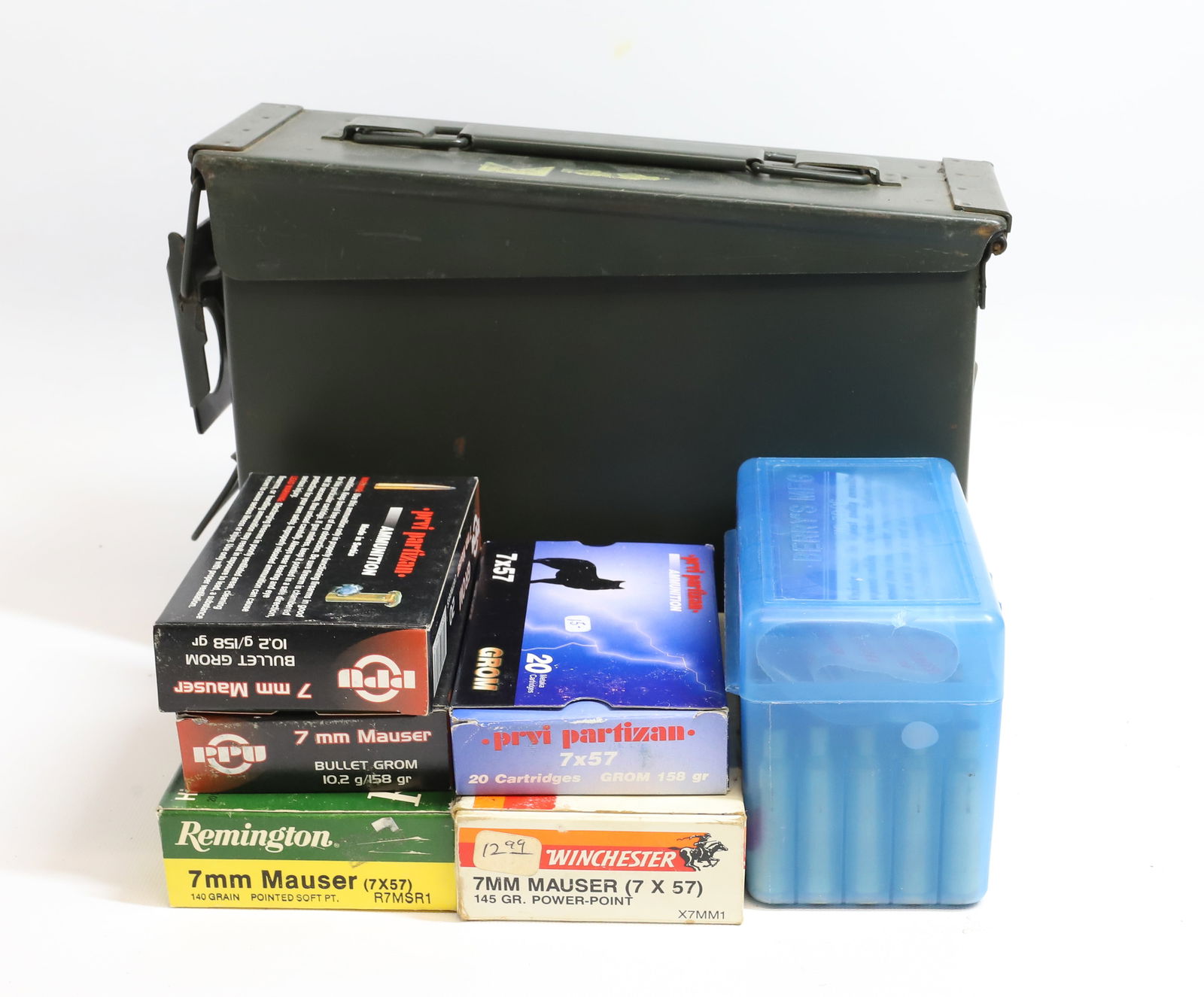 LOT OF 7MM MAUSER AMMO: 75 PLUS ROUNDS WITH EMPTY CASINGS PLEASE READ CAREFULLY BEFORE BIDDING. ALL PAYMENTS MUST BE MADE BEFORE ITEMS CAN BE SHIPPED. BUYERS CAN PAY VIA LIVE AUCTIONEERS PAYMENT CENTER IF HAVING ITEMS SHIPPE